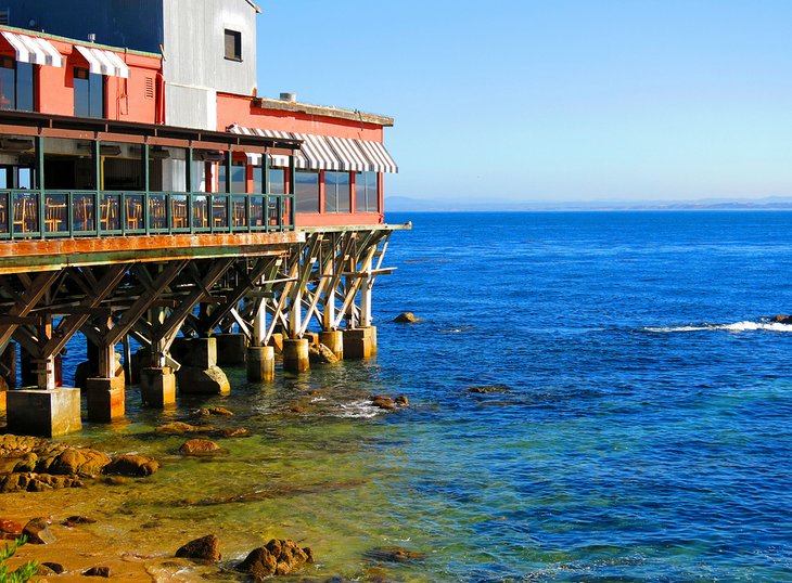 Restaurantes y frente al mar, Cannery Row
