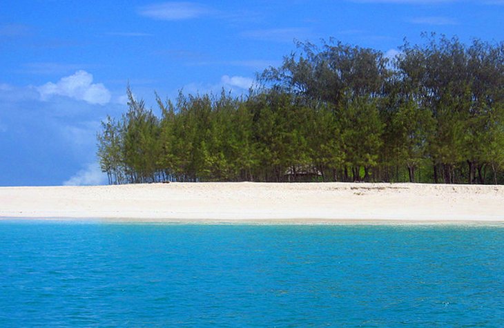 Isla Mbudya
