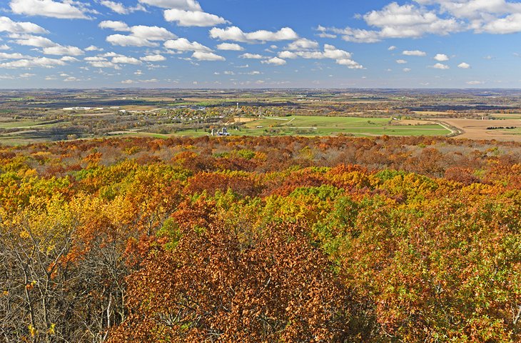Parque estatal Blue Mound en otoño