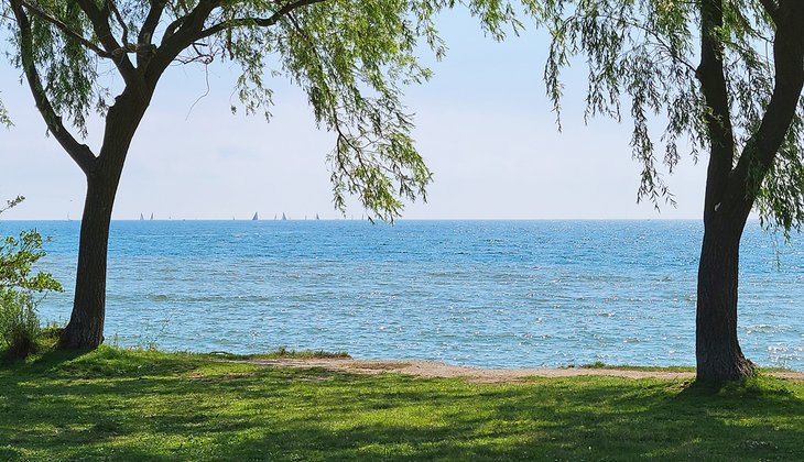 JC Saddington Park a orillas del lago Ontario
