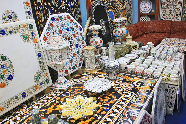 Una tienda de souvenirs en Agra